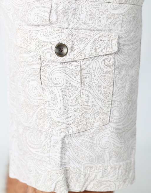 Vintage Lee 34x20 canvas cargo shorts in ivory, 4 of 4