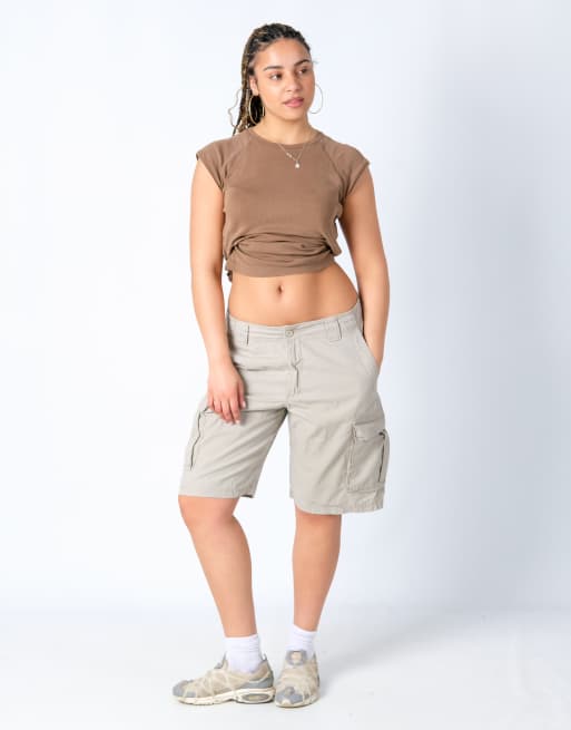 Vintage Lee 34x22 Canvas Cargo Shorts Beige