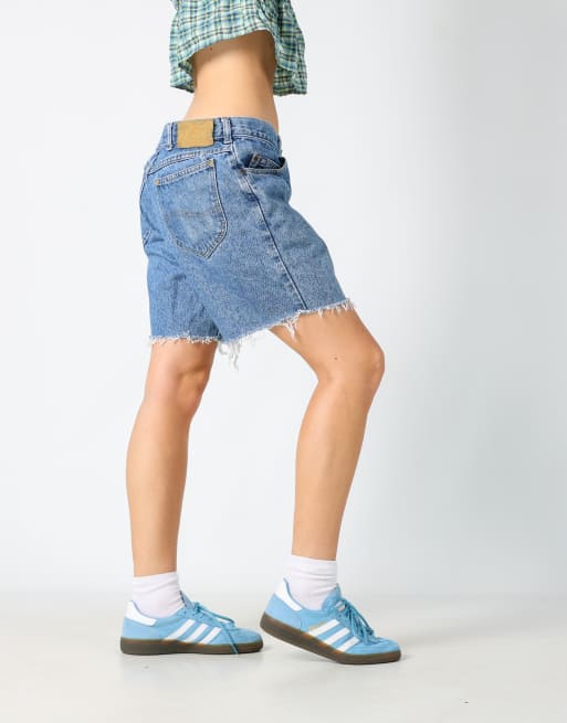 Vintage Lee 36x16 denim shorts in light blue