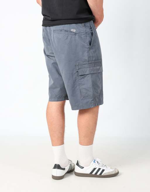 Vintage Lee 36x22 canvas cargo shorts in blue, 2 of 4