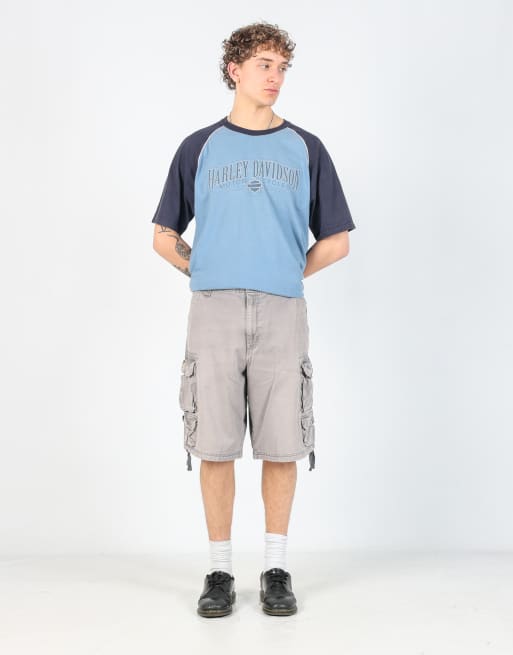 Vintage Lee 36x22 canvas cargo shorts in grey