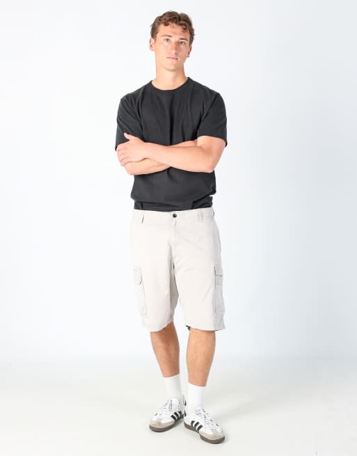 Vintage Lee 36x33 canvas cargo shorts in beige