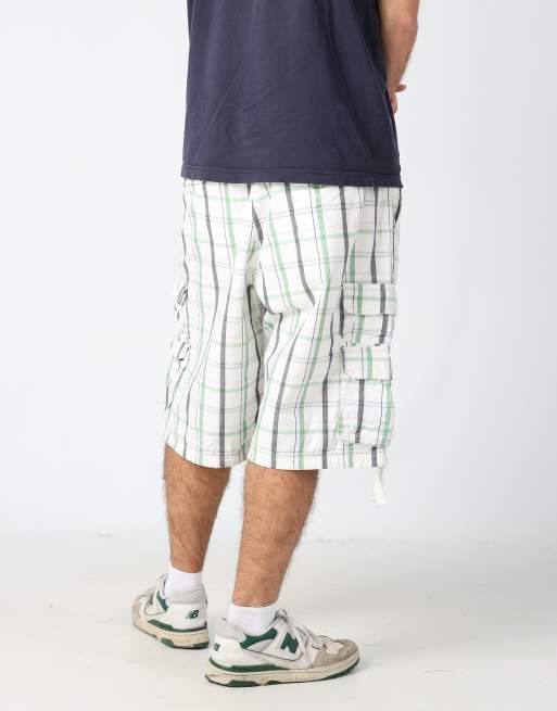 Vintage Lee 36x37 canvas cargo shorts in cream