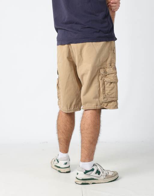 Vintage Lee 36x50 canvas cargo shorts in tan