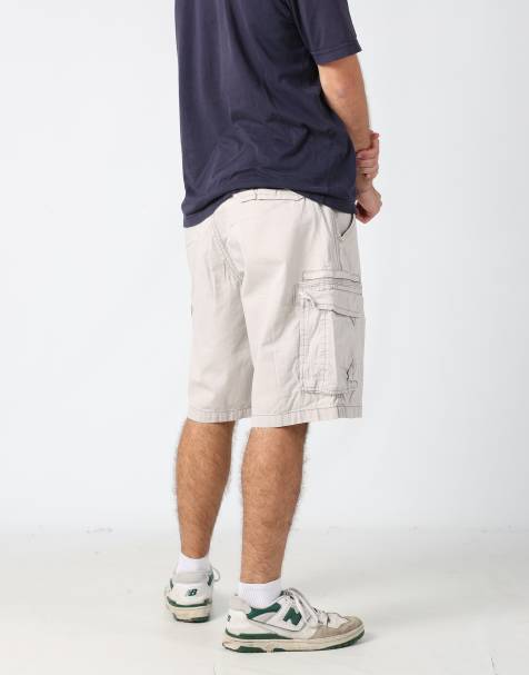 Vintage Lee 36x53 canvas cargo shorts in tan - view 1