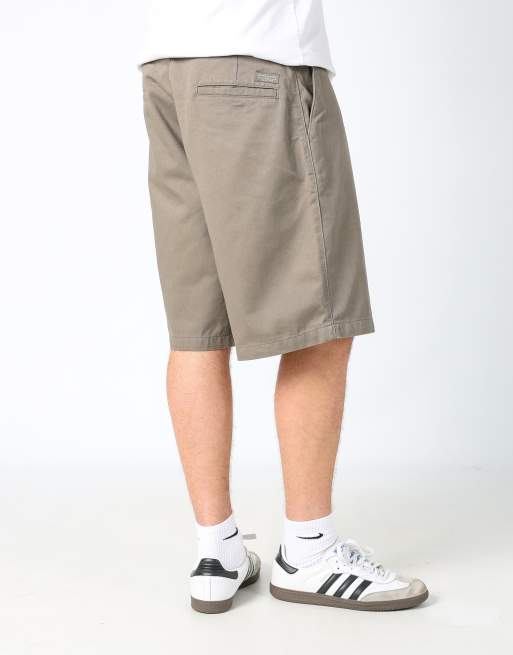 Vintage Lee 38x21 canvas cargo shorts in brown