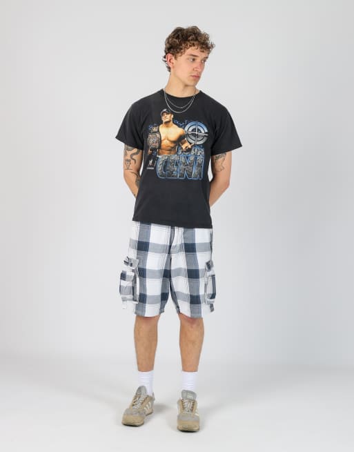 Vintage Lee checkered 33x21 canvas cargo shorts in ivory