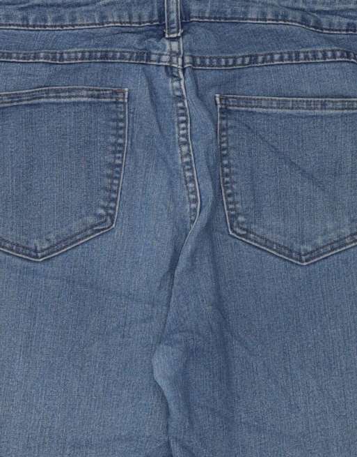 Vintage Lee Mid Rise Bermuda Denim Shorts US 14 Large W34 In Blue, 4 of 4
