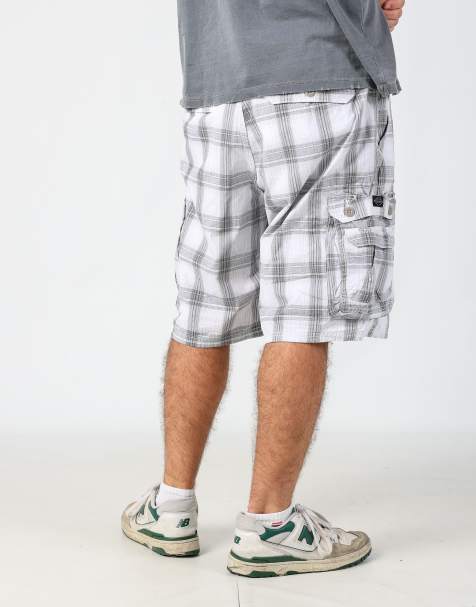 Vintage Lee plaid 36x23 canvas cargo shorts in white - view 1