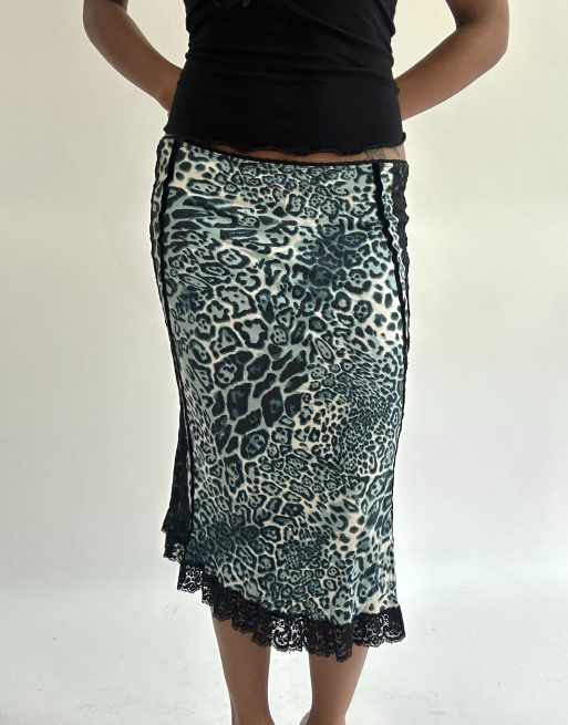 Vintage leopard print midi skirt in blue