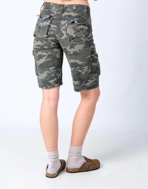 Vintage Levi's 27x20 Canvas Cargo Shorts Khaki Green