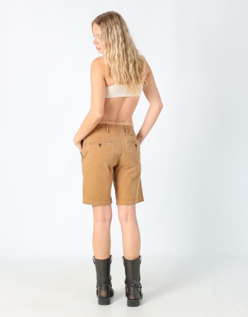 Vintage Levi's 30x18 canvas cargo shorts in bronze, 3 of 4