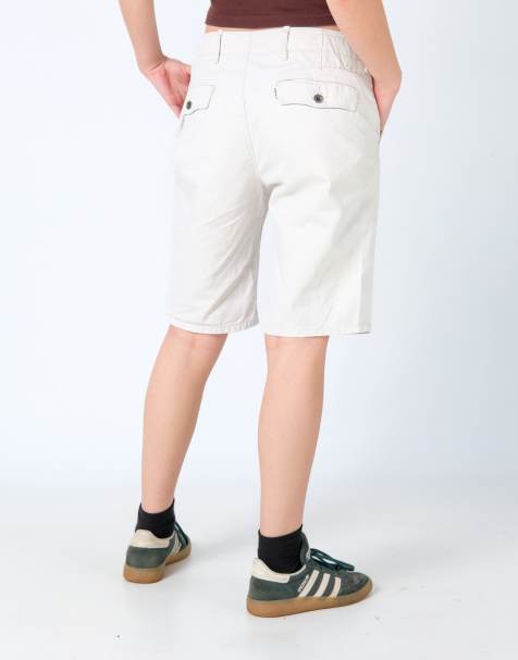 Vintage Levi's 32x20 Canvas Cargo Shorts Beige - view 1