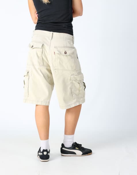 Vintage Levi's 32x22 canvas cargo shorts beige - view 1