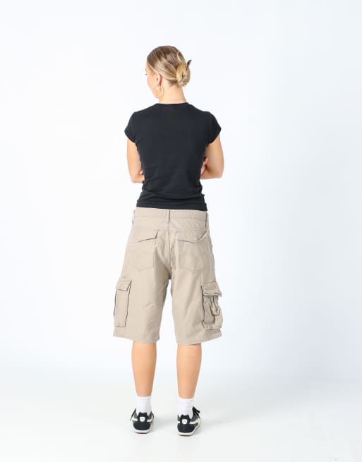 Vintage Levi's 32x22 canvas cargo shorts beige, 3 of 4