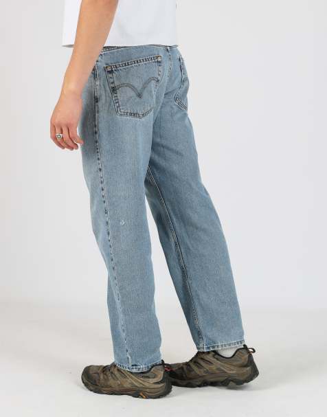 Vintage Levi's 32x30 denim jeans in light blue - view 1