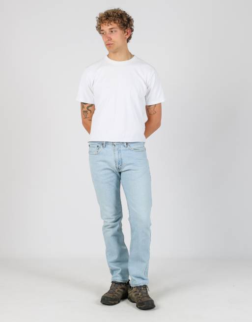 Vintage Levi's 32x32 denim jeans in light blue