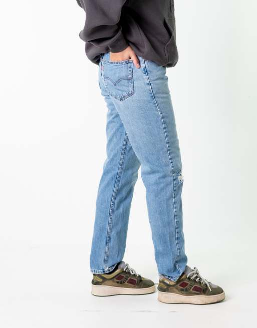 Vintage Levi's (32x32) Jeans in Blue Denim
