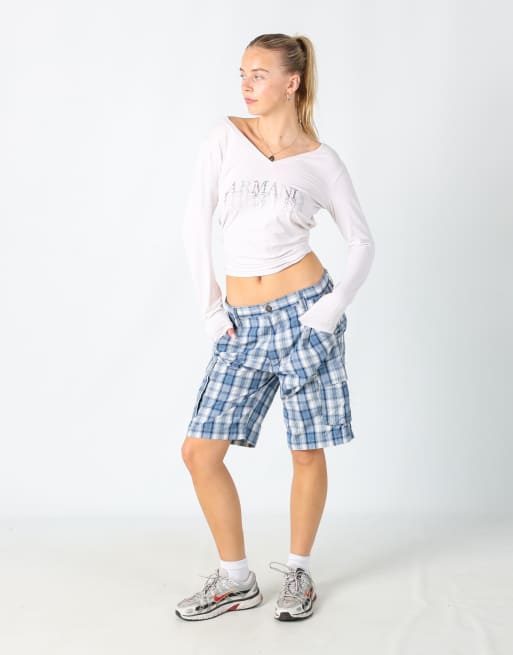 Vintage Levi's 33x19 canvas cargo shorts in turquoise