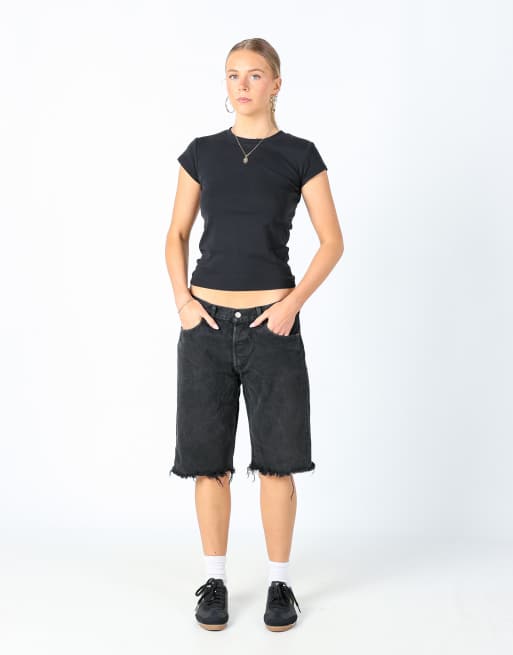 Vintage Levi's 33x20 denim shorts black