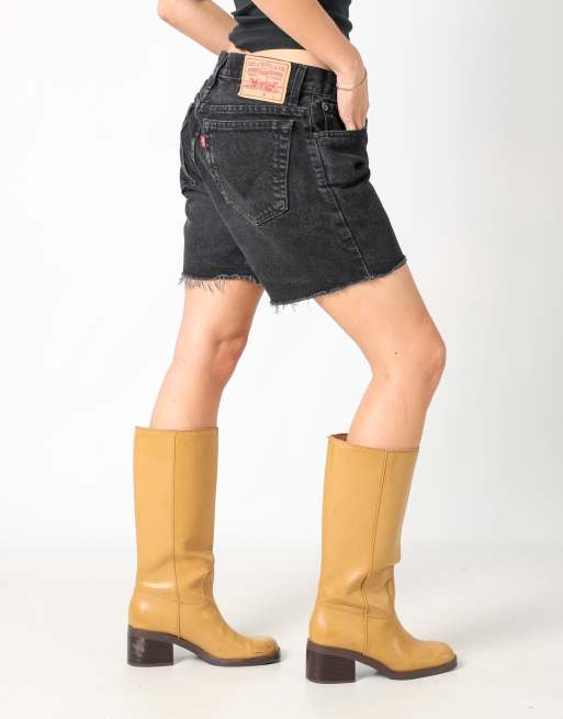 Vintage Levi's 34x14 denim shorts in black