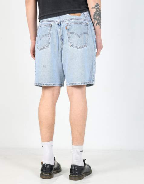 Vintage Levi's 34x18 denim shorts in light blue - view 1