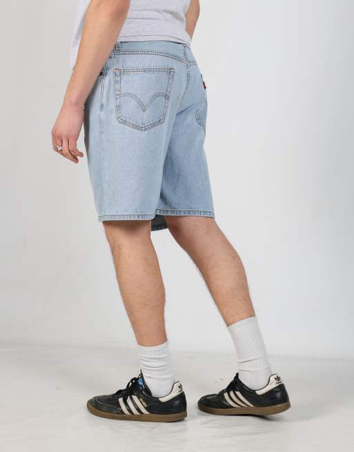 Vintage Levi's 34x19 denim jorts shorts in light blue, 4 of 6