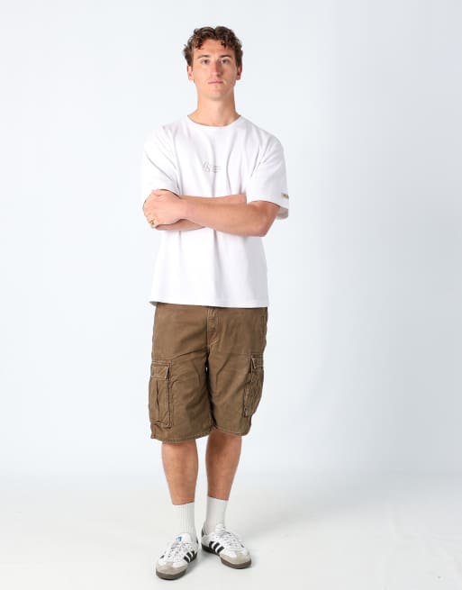 Vintage Levi's 34x24 canvas cargo shorts brown