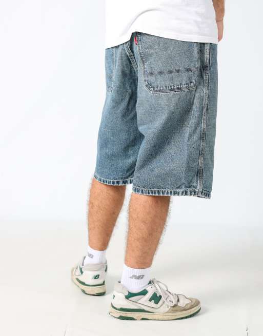 Vintage Levi's 34x24 denim jorts shorts in light blue