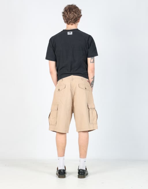 Vintage Levi's 36x22 canvas cargo shorts in tan, 3 of 4