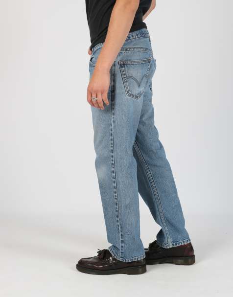 Vintage Levi's 36x29 denim jeans in light blue - view 1