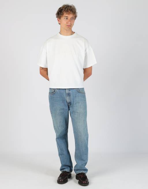 Vintage Levi's 36x30 denim jeans in light blue, 2 of 4