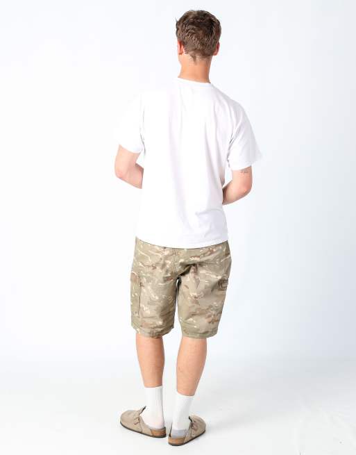 Vintage Levi's 38x23 canvas cargo shorts in khaki green, 3 of 4