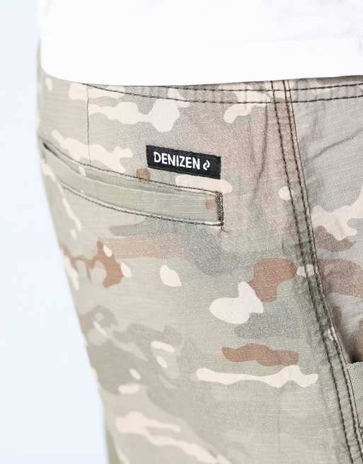 Vintage Levi's 38x23 canvas cargo shorts in khaki green, 4 of 4