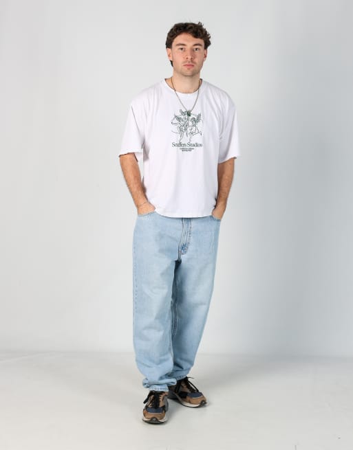 Vintage Levi's 38x32 denim jeans in light blue