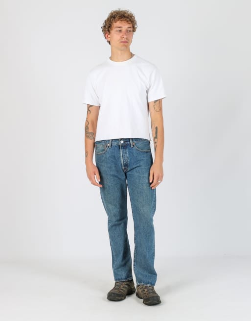Vintage Levi's 501 32x30 denim jeans in blue, 2 of 4