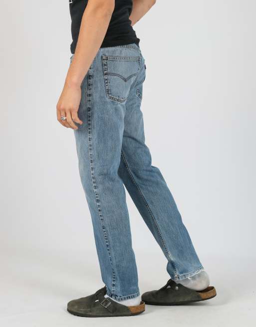 Vintage Levi's 501 32x31 denim jeans in light blue