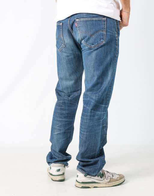 Vintage Levi's 501 32x34 denim jeans in blue