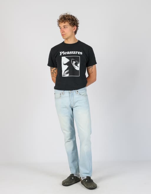 Vintage Levi's 501 32x34 denim jeans in light blue, 2 of 4