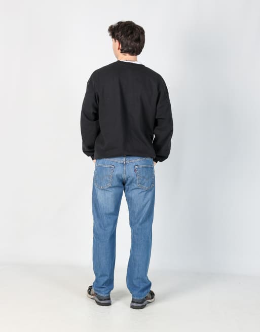 Vintage Levi's 501 34x30 denim jeans in blue, 3 of 4