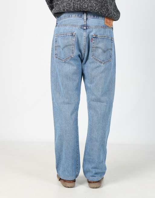 Vintage Levi's 501 36x32 denim jeans in light blue, 2 of 4