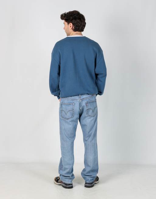 Vintage Levi's 501 38x32 denim jeans in light blue, 3 of 4