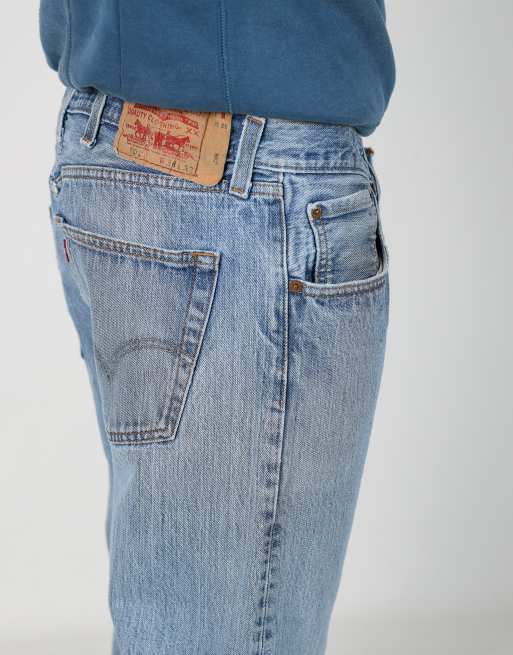 Vintage Levi's 501 38x32 denim jeans in light blue, 4 of 4