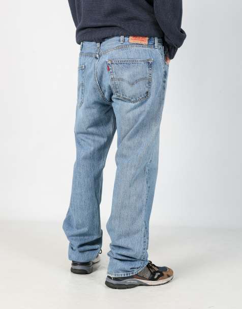 Vintage Levi's 501 38x32 denim jeans in light blue - view 1