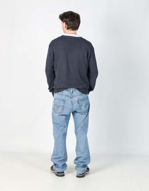 Vintage Levi's 501 38x32 denim jeans in light blue, 3 of 4