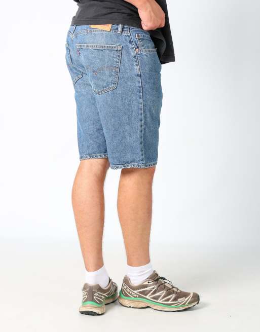 Vintage Levi's 505 34x21 denim jorts shorts in light blue, 2 of 4