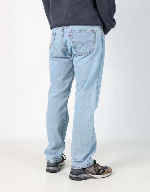 Vintage Levi's 505 34x30 denim jeans in light blue, 2 of 4