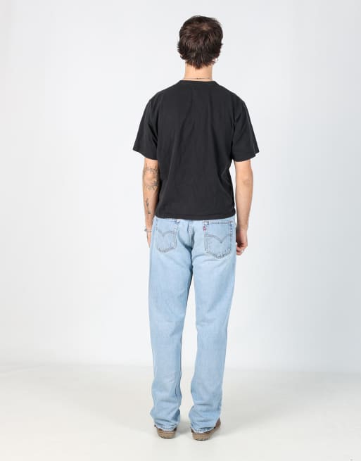 Vintage Levi's 505 34x32 denim jeans in light blue, 3 of 4