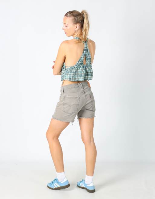 Vintage Levi's 513 31x14 denim shorts in light green, 3 of 4