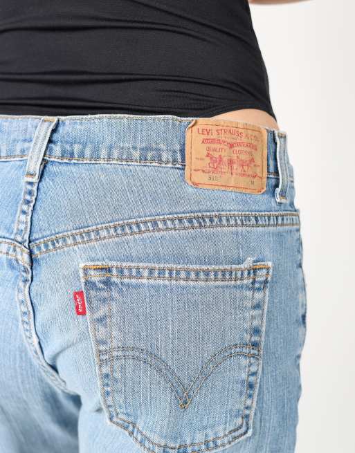 Vintage Levi's 515 30x17 denim shorts in light blue, 4 of 4